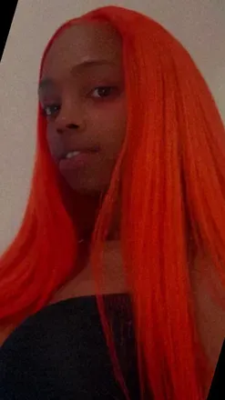 OnlyFans account  thee_model avatar 1