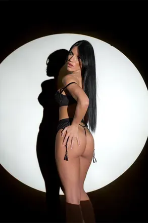 OnlyFans cuenta connie.barra header 2