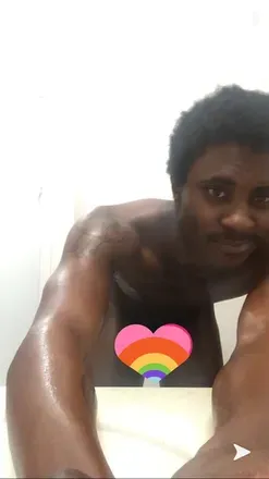 OnlyFans account  bisexualunicorn avatar 1
