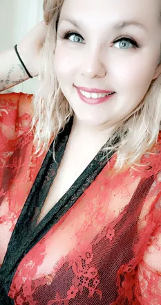 OnlyFans cuenta rachelle96 header 2