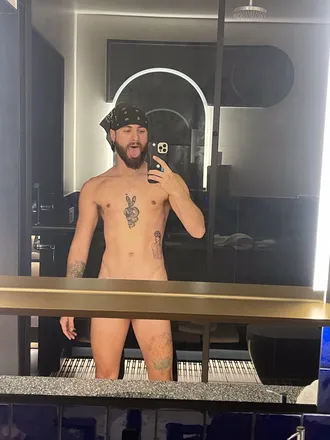 OnlyFans cuenta scrawnyrivco header 2
