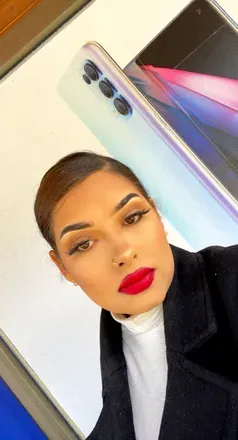 OnlyFans account  iamannaamaariaa header 2