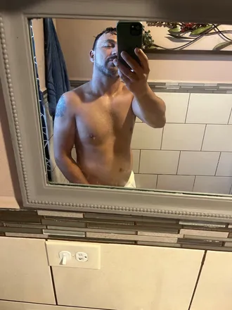 OnlyFans cuenta u262614283 header 2