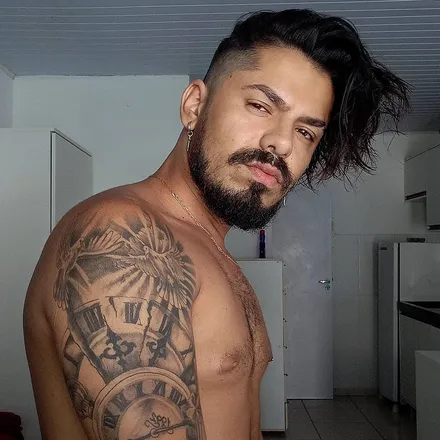 OnlyFans account  rayminuzzi header 2