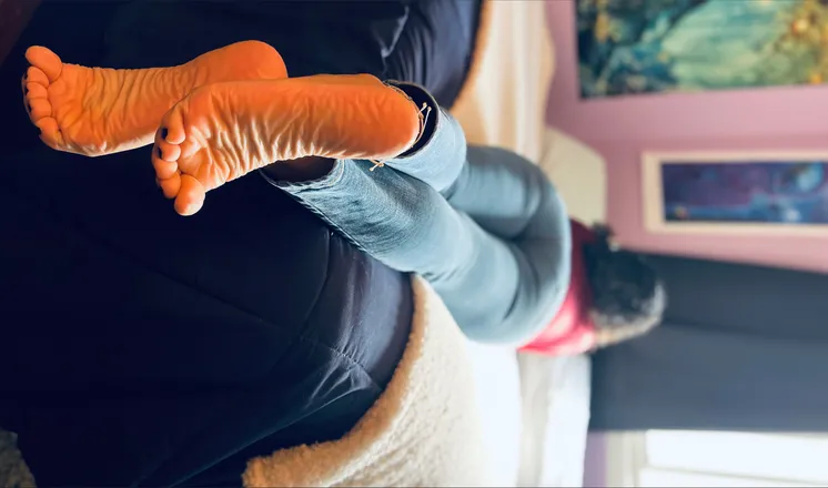 OnlyFans cuenta barefootbunny3456 header 2