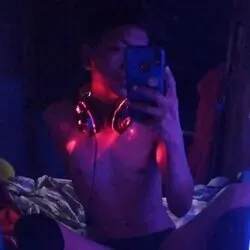 OnlyFans cuenta willy_moreno95 avatar 1