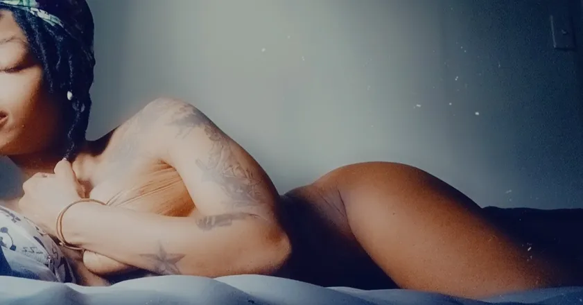 OnlyFans cuenta thebluertheberri header 2