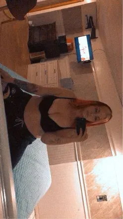 OnlyFans account  askingtaylor avatar 1