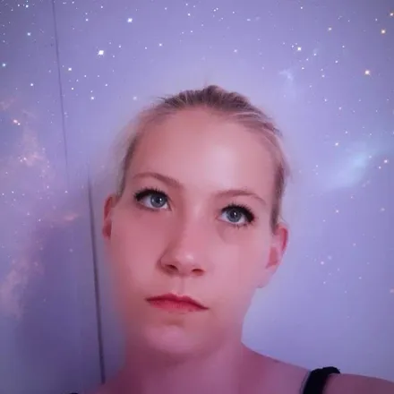 OnlyFans cuenta mommadova header 2