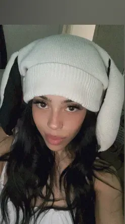 OnlyFans cuenta hellokittylover77 avatar 1