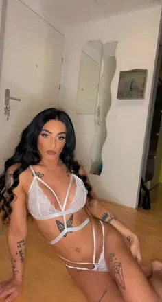 OnlyFans cuenta csikos18 header 2