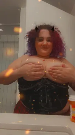 OnlyFans cuenta sweetnspicybabygurl avatar 1