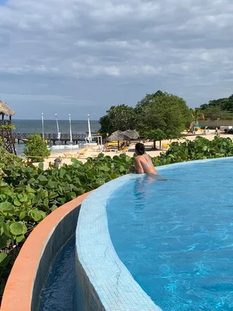 OnlyFans account  kikithehippi header 2