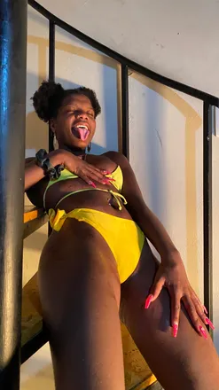 OnlyFans cuenta miia_vp header 2