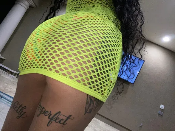 OnlyFans cuenta sweetlikehunny4 header 2