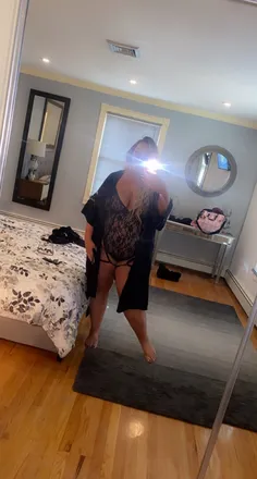 OnlyFans account  delectable40 header 2