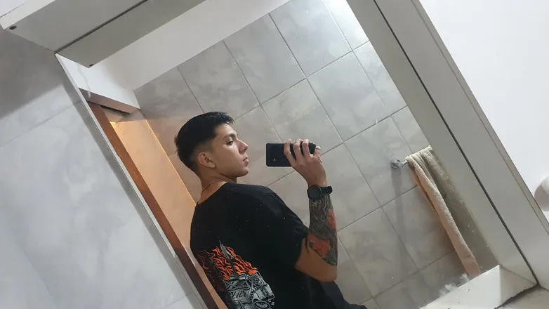 OnlyFans cuenta king_davidkk header 2