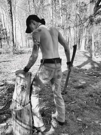 OnlyFans account  hellbilly6six6 avatar 1