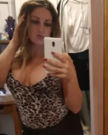 OnlyFans cuenta sasha700 header 2