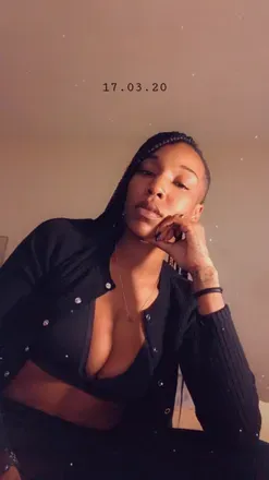 OnlyFans cuenta legacy2020luv header 2