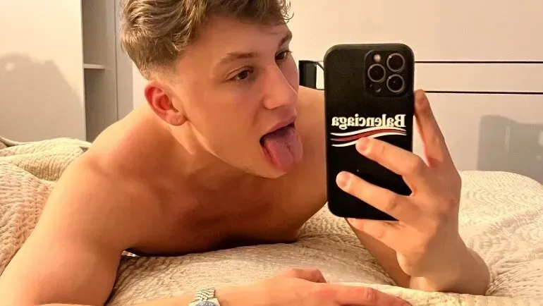 OnlyFans cuenta albermaartin header 2