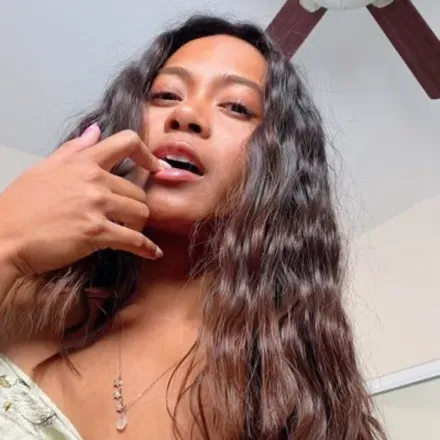 OnlyFans cuenta sunniflowafree avatar 1