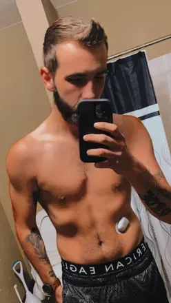 OnlyFans cuenta firefighterskyler avatar 1