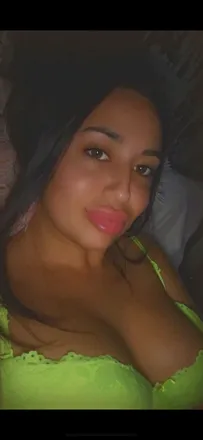 OnlyFans cuenta esmaewal22 header 2