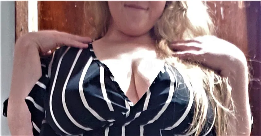 OnlyFans cuenta starberryblonde header 2