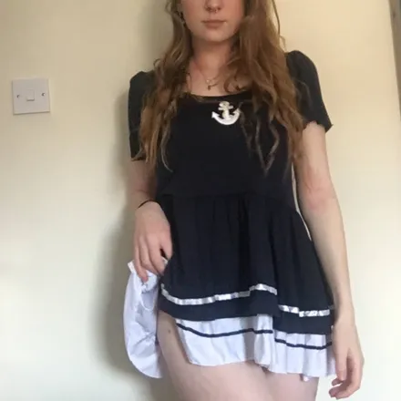OnlyFans account  coffee_shop_girl header 2