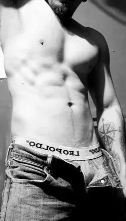 OnlyFans cuenta hotboygymsv avatar 1