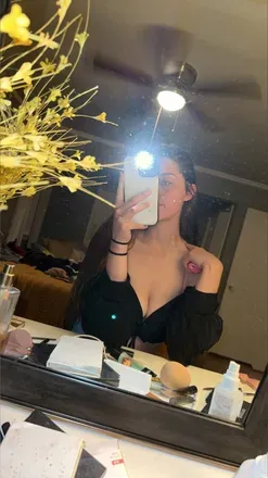 OnlyFans account  hersecrets99 avatar 1
