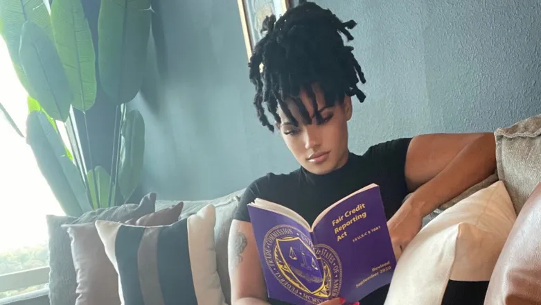 OnlyFans account  thefundinggirl header 2