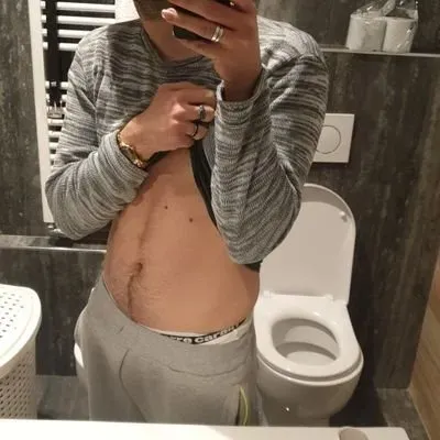 OnlyFans cuenta italiansemen avatar 1