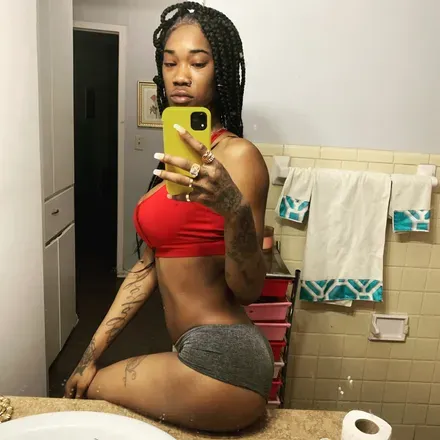 OnlyFans cuenta khikhibaebae avatar 1