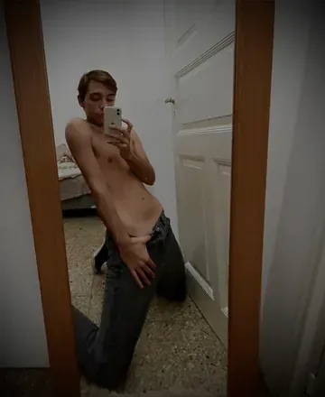 OnlyFans cuenta goldenboybaby avatar 1