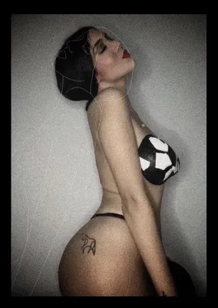 OnlyFans cuenta the.evil.queen header 2