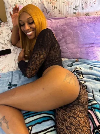 OnlyFans cuenta xxxoticspice1 header 2