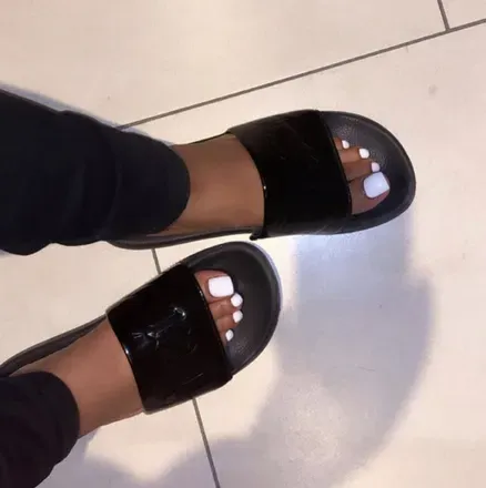 OnlyFans cuenta prettytoeswhitney avatar 1