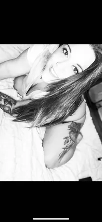 OnlyFans account  kellykells17 avatar 1