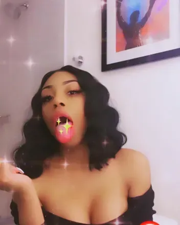 OnlyFans account  mzgorgeouzz avatar 1