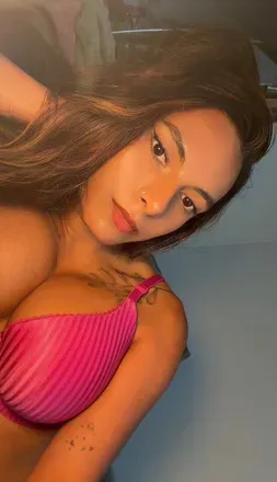 OnlyFans cuenta bustypetitemyra avatar 1