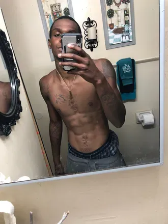 OnlyFans cuenta bigdicklowe avatar 1