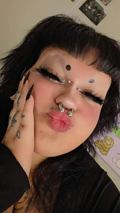 OnlyFans cuenta fluffybuns22 avatar 1