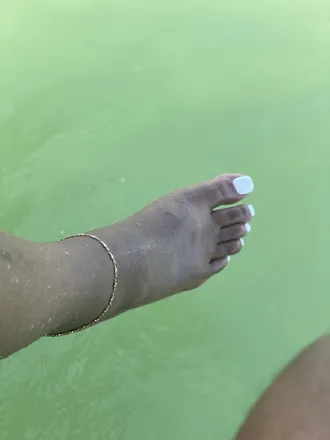 OnlyFans cuenta prettyfeet572 header 2