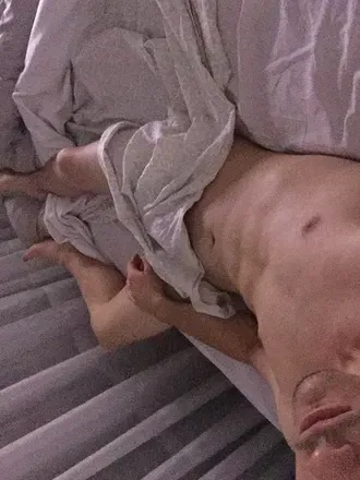 OnlyFans cuenta rompemelacola header 2