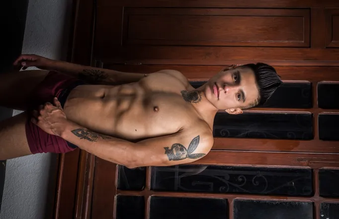 OnlyFans cuenta pettermexxx header 2