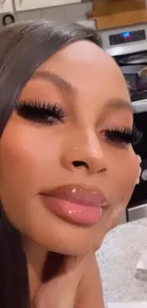 OnlyFans account  glassofyummy avatar 1