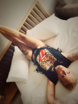 OnlyFans cuenta xo.amanda.xo header 2