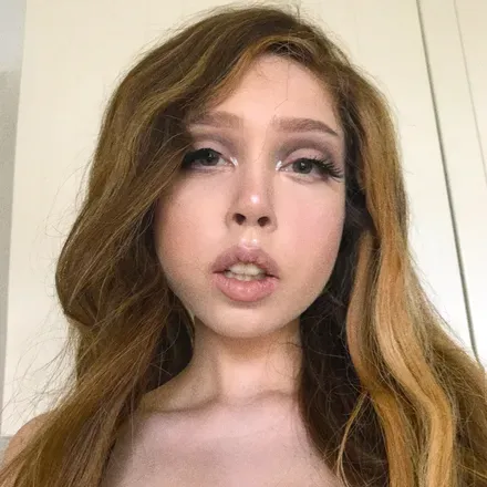 OnlyFans account  doenymph avatar 1
